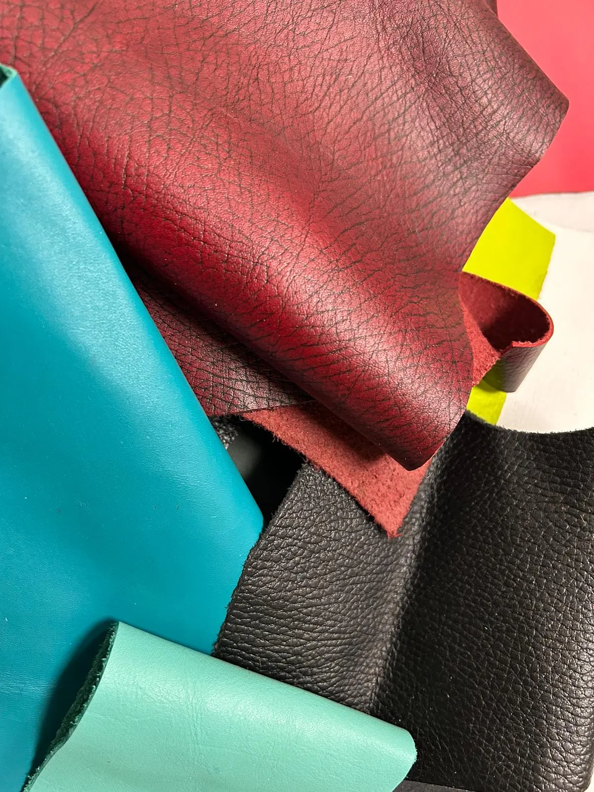 COWHIDE LEATHER SCRAPS - ASSORTED SMOOTH LEATHER