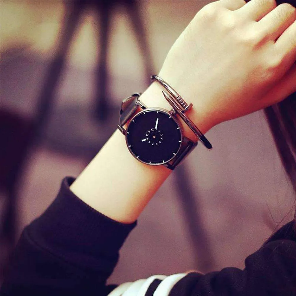 Minimalist Leather Watch  - Good choice for Your a Casual Look